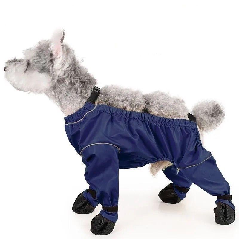Combinaison anti-salissures ou neige pour chien avec bottes intégrées