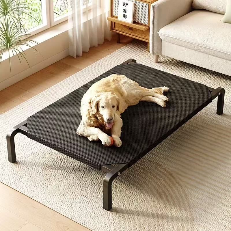 Lit surélevé pour chien
